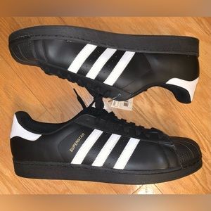 Adidas Superstar size 18 Mens Athletic Shoes Sneakers Black/White classic NWT